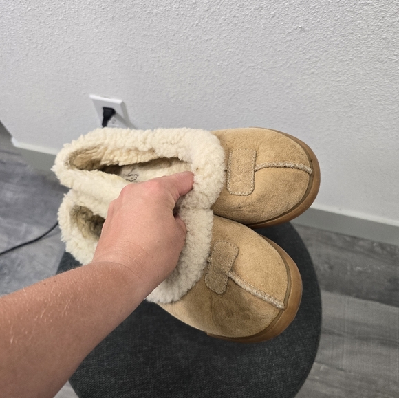 UGG Slippers Rylan Womens 12 Slip On Flats 1871 Brown Sherpa Slippers Comfort - Picture 5 of 10